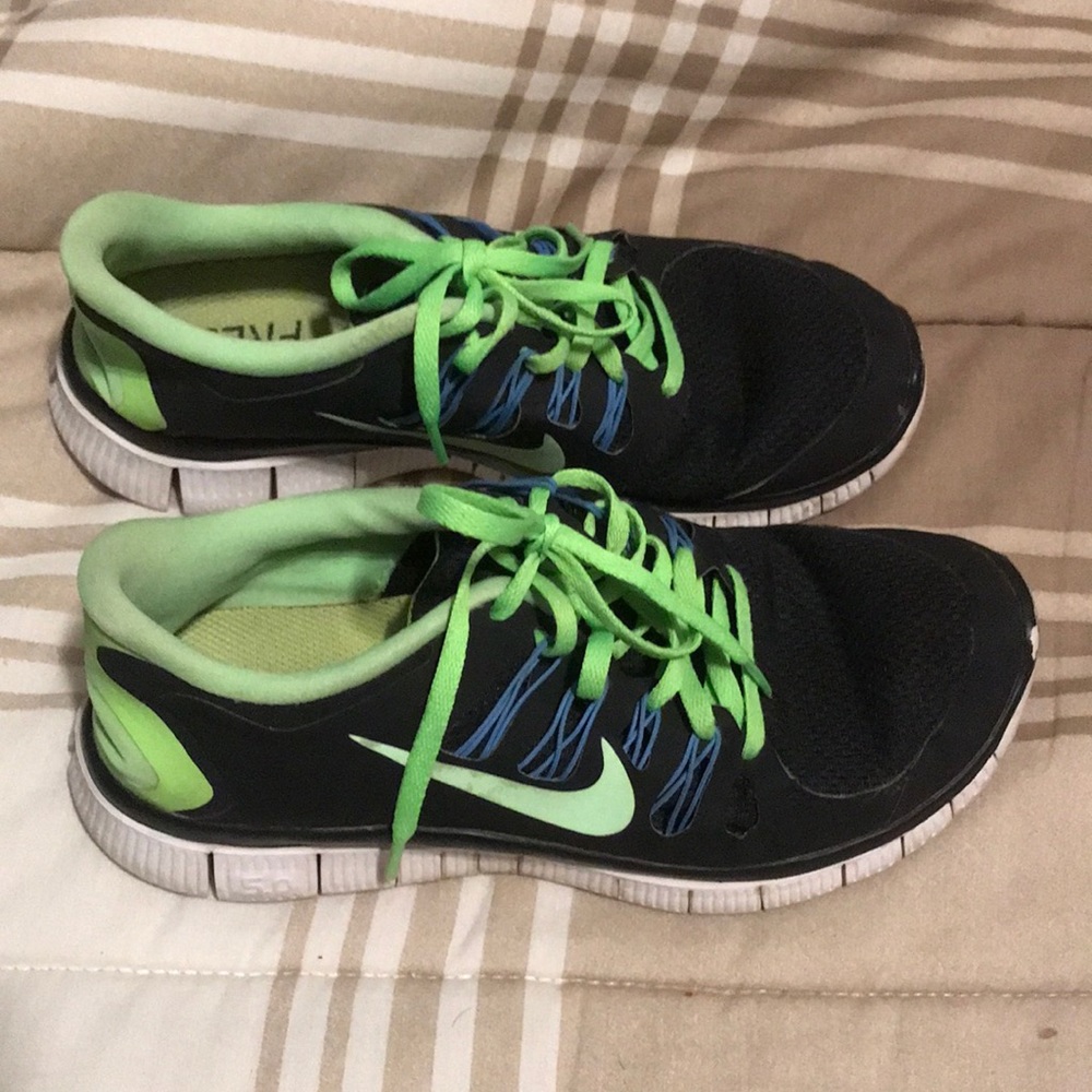 3 for $5 Nike feee